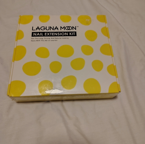 Nail Extension Kit - Picture 1 of 2